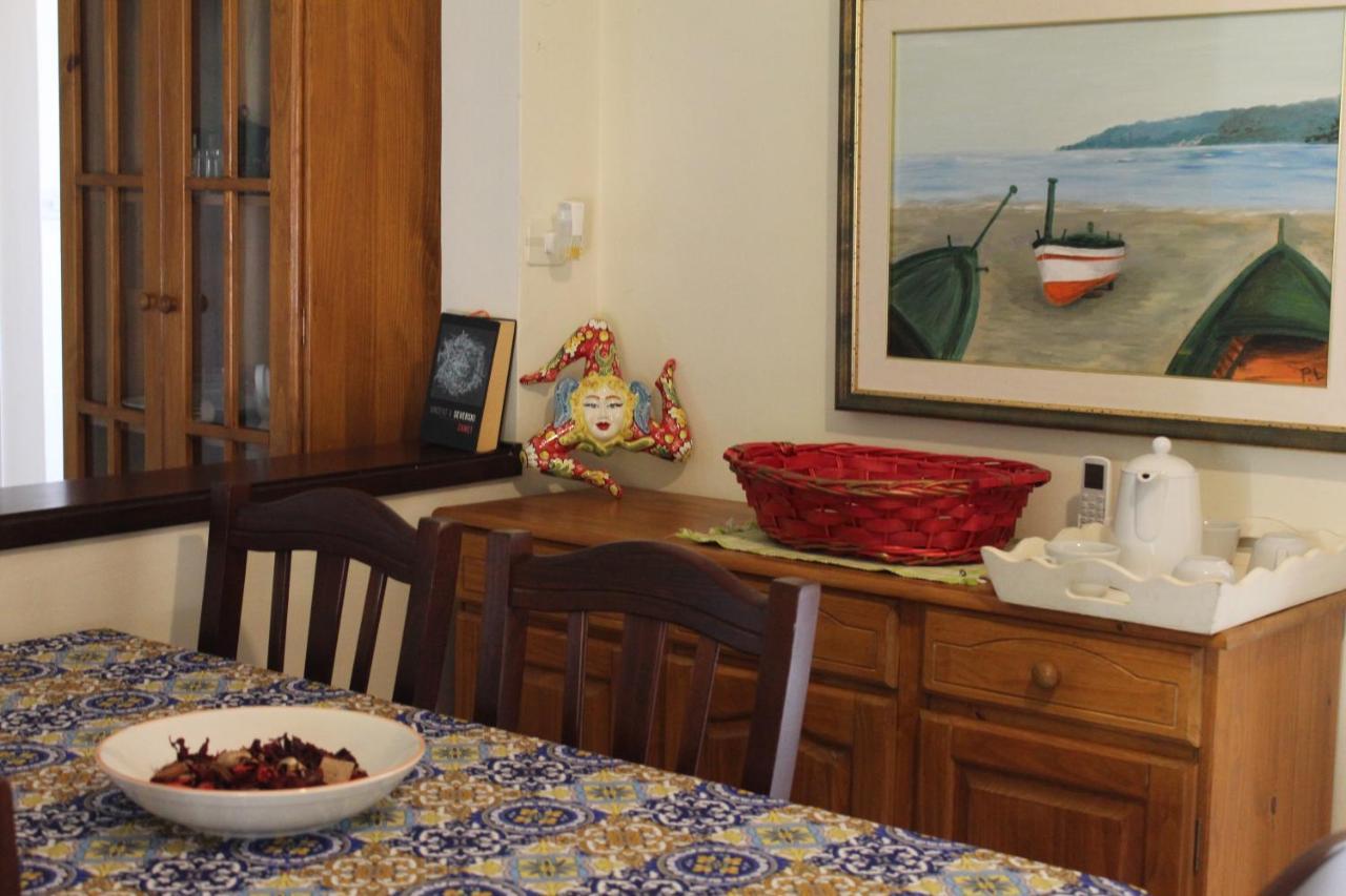 Il Giardino Dei Lucchesi - Country Houses Villa Aci Catena Luaran gambar